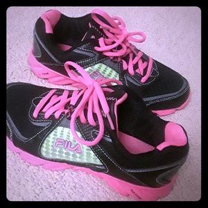 Exercise shoes